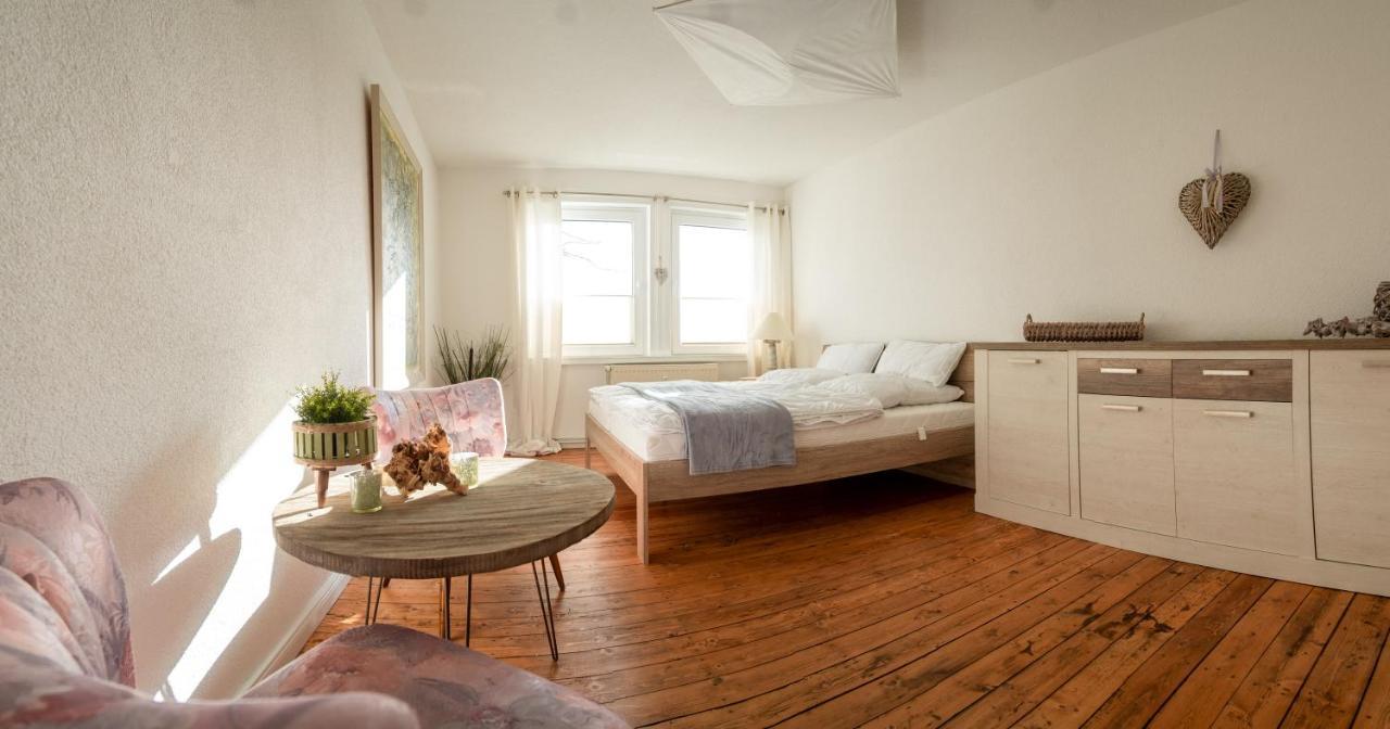 Nuchel Ferienwohnung Adolfshof Og מראה חיצוני תמונה